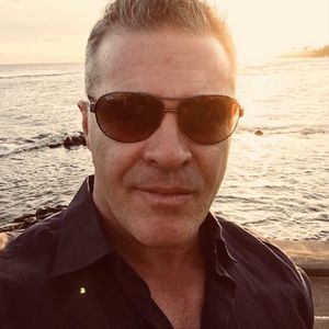 Meet your Posher, Brady